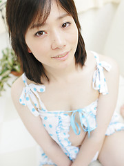 Ami Ichinose cute japanese girl