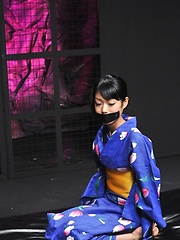 Cute japanese girl Yuu in kimono