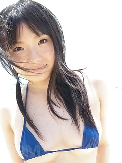 japanese porn model Hina Maeda